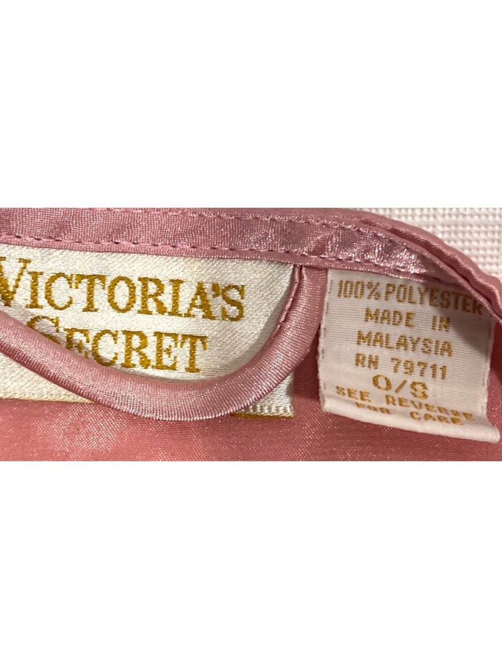 Vintage Victorias Secret gold label Pink Satin Floral Kimono Robe OS No belt - Picture 4 of 10